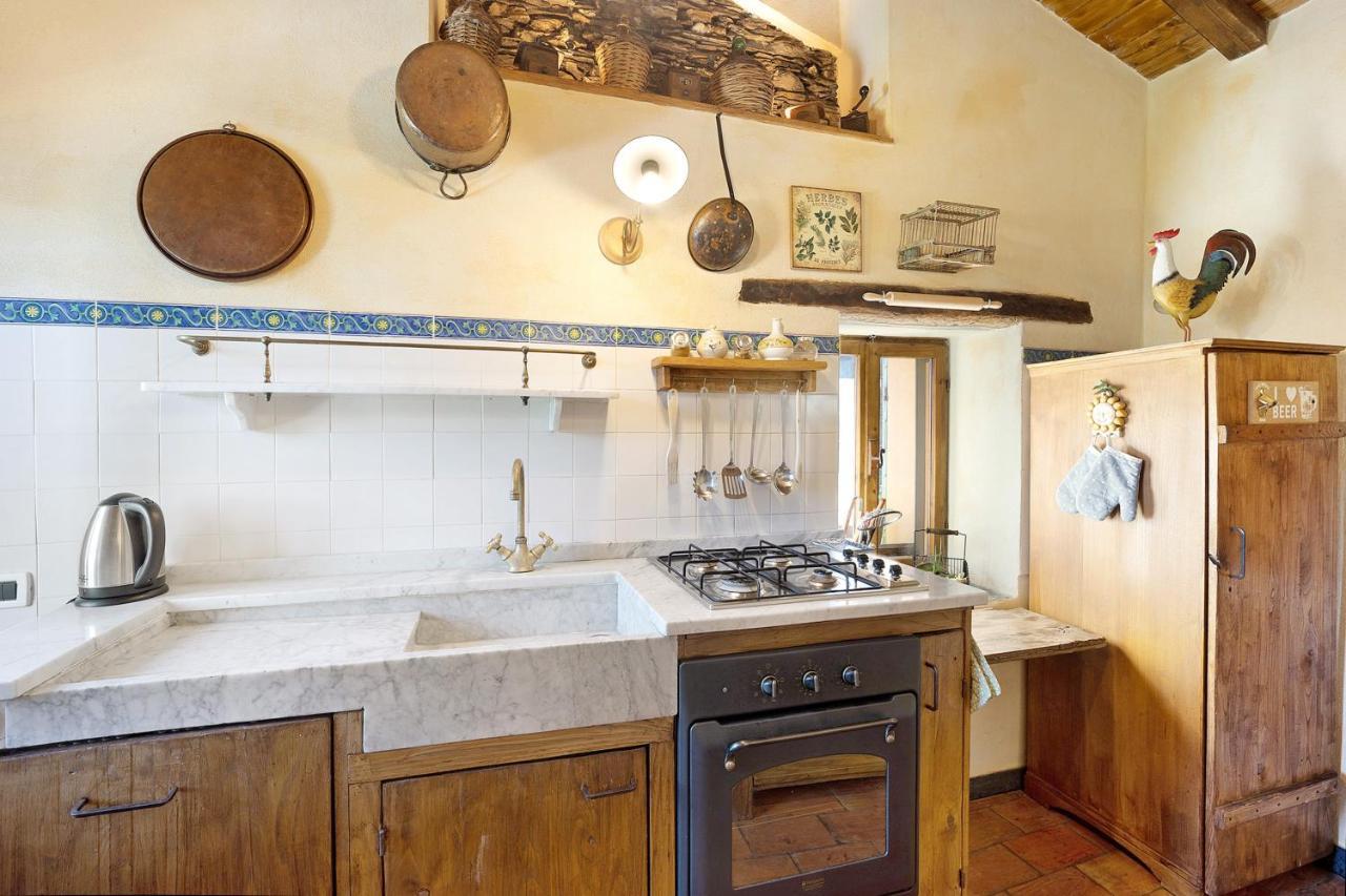 Villa Casa Vittorina à Cesio Extérieur photo